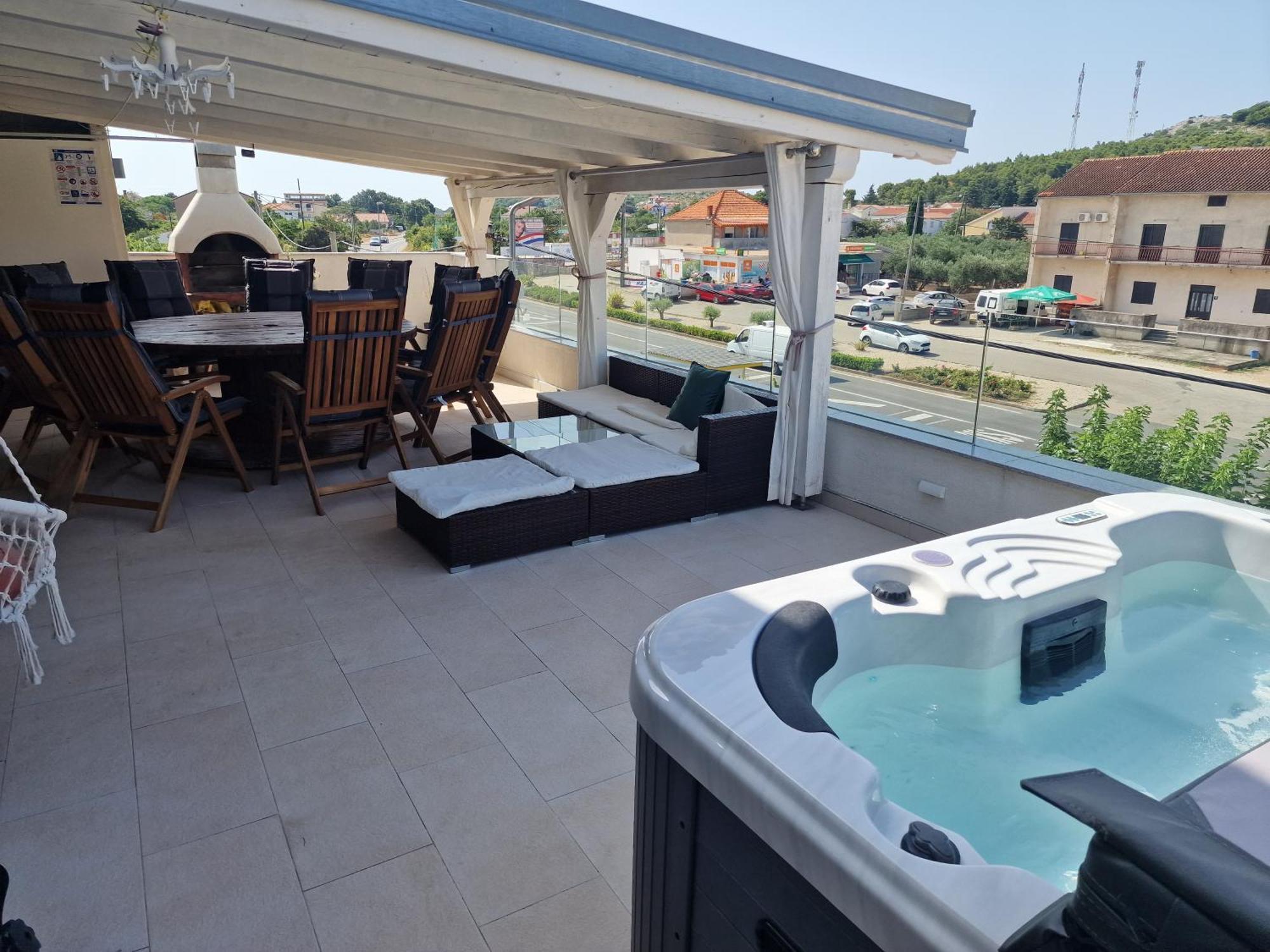 Penhaus Apartman Angelus Drage Pakostane Exterior photo